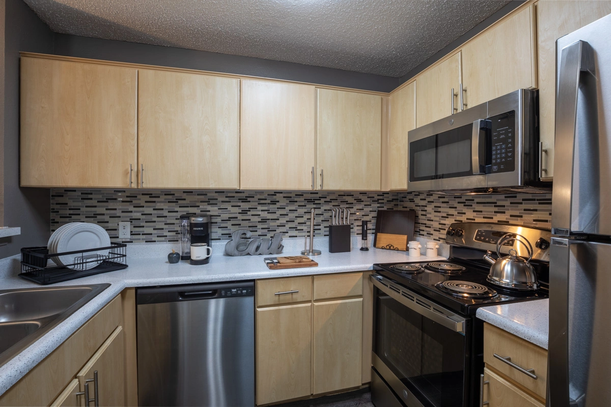 Plan B1s apartment interior at Village Green of Bear Creek in Euless, Texas